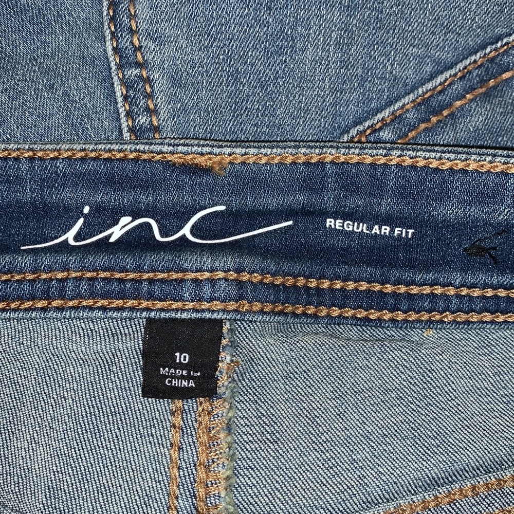 INC Shorts - Picture 3 of 7